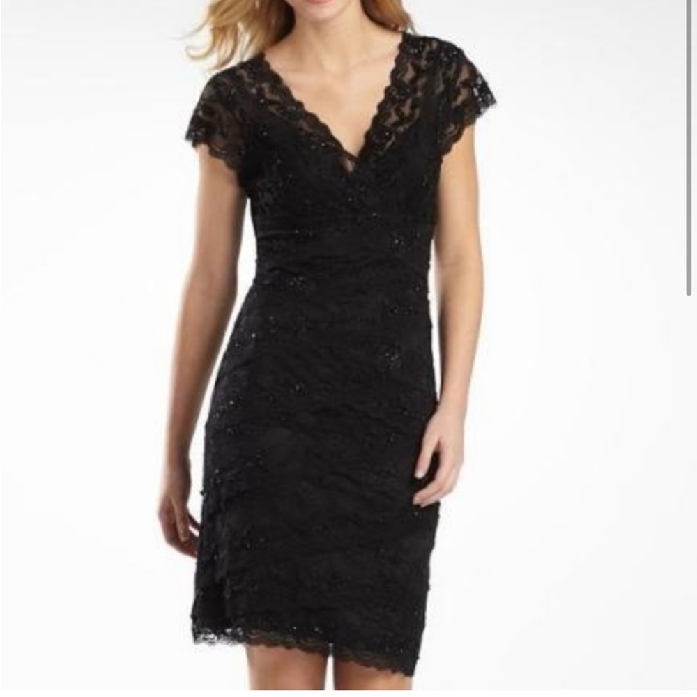 Black lace short sleeve body con dress never worn